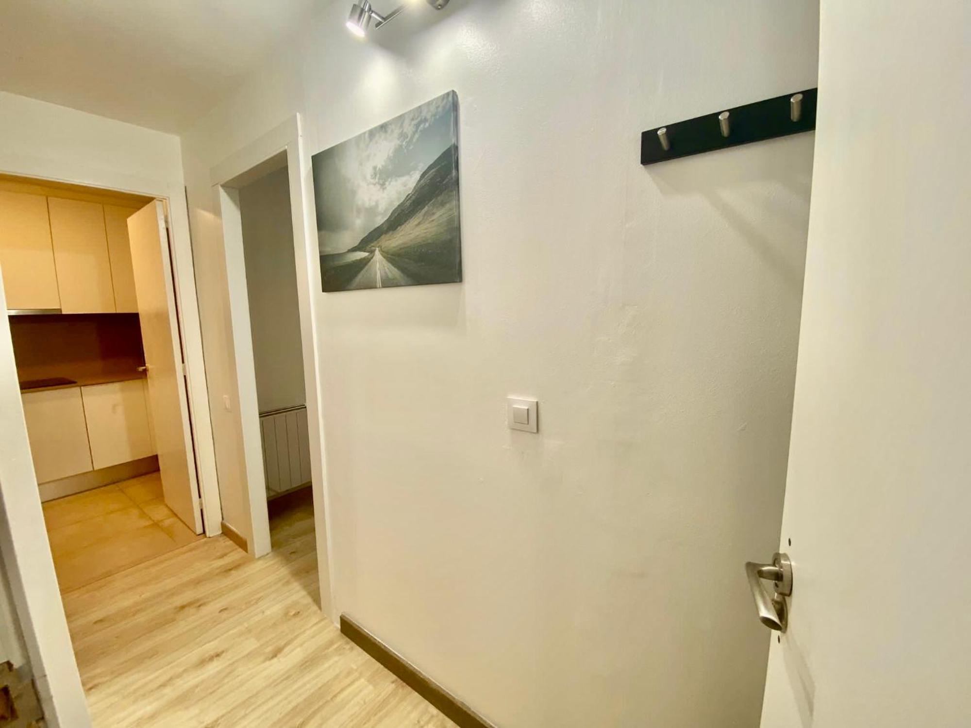 Suites Nuevas Con Bano Privado Frente Al Metro St Mwc Barcelona-Fira L'Hospitalet de Llobregat Bagian luar foto